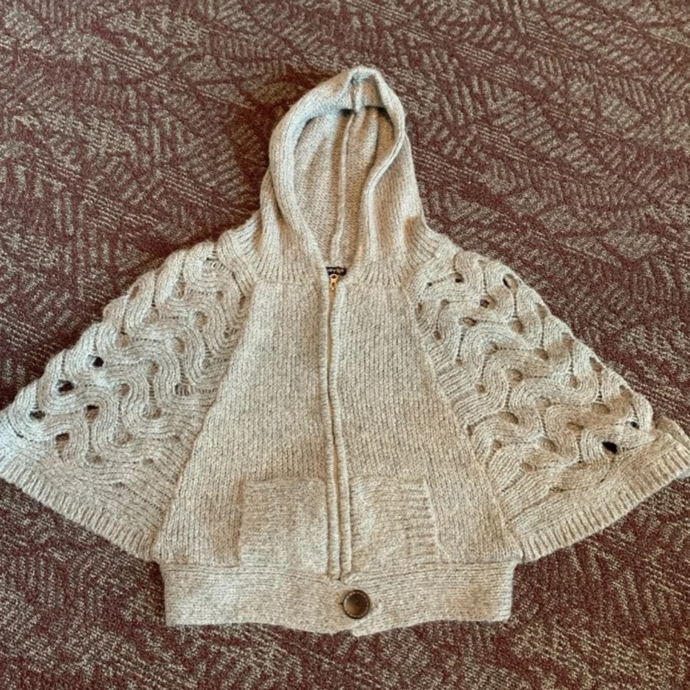 {Chaudry KC} poncho sweater